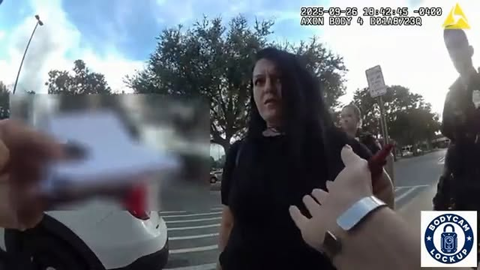 H1910024_Mom Shoplifts $3 From Walmart Then Tries To Outsmart 5 Cops, Fails Miserably. | Badge Frontier Report